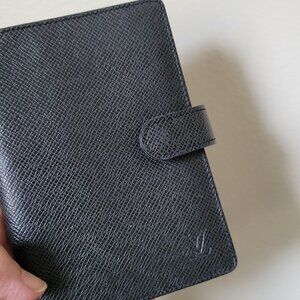 Authentic Louis Vuitton Small Agenda Cover Black